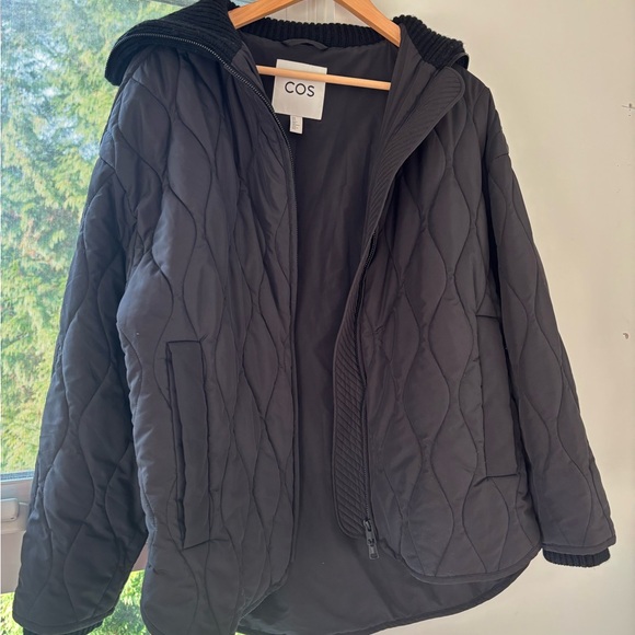 COS Quilted Insulated Jacket - Picture 6 of 9